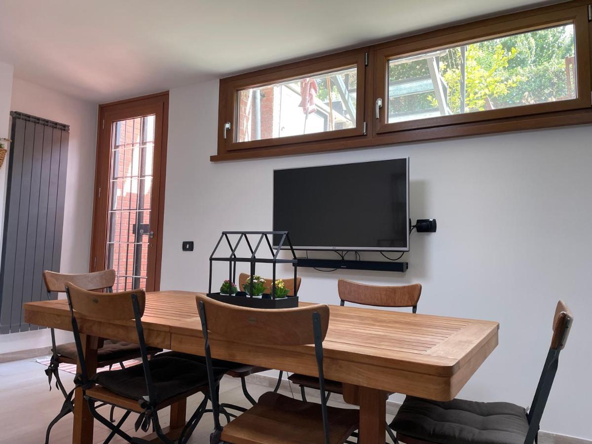 In&Out Apartment - Mostacciano, Eur Roma Ngoại thất bức ảnh