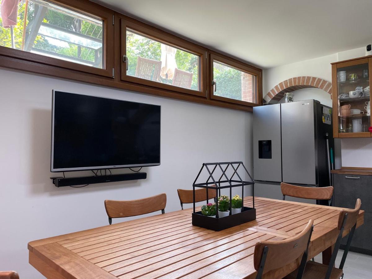 In&Out Apartment - Mostacciano, Eur Roma Ngoại thất bức ảnh