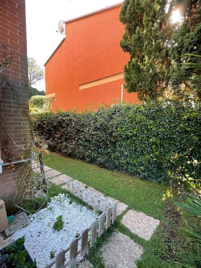 In&Out Apartment - Mostacciano, Eur Roma Ngoại thất bức ảnh